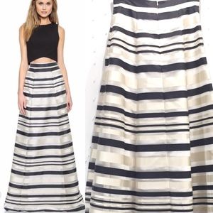 Black Halo Eve Laurel Berman Maxi Skirt Sz 6 NWT